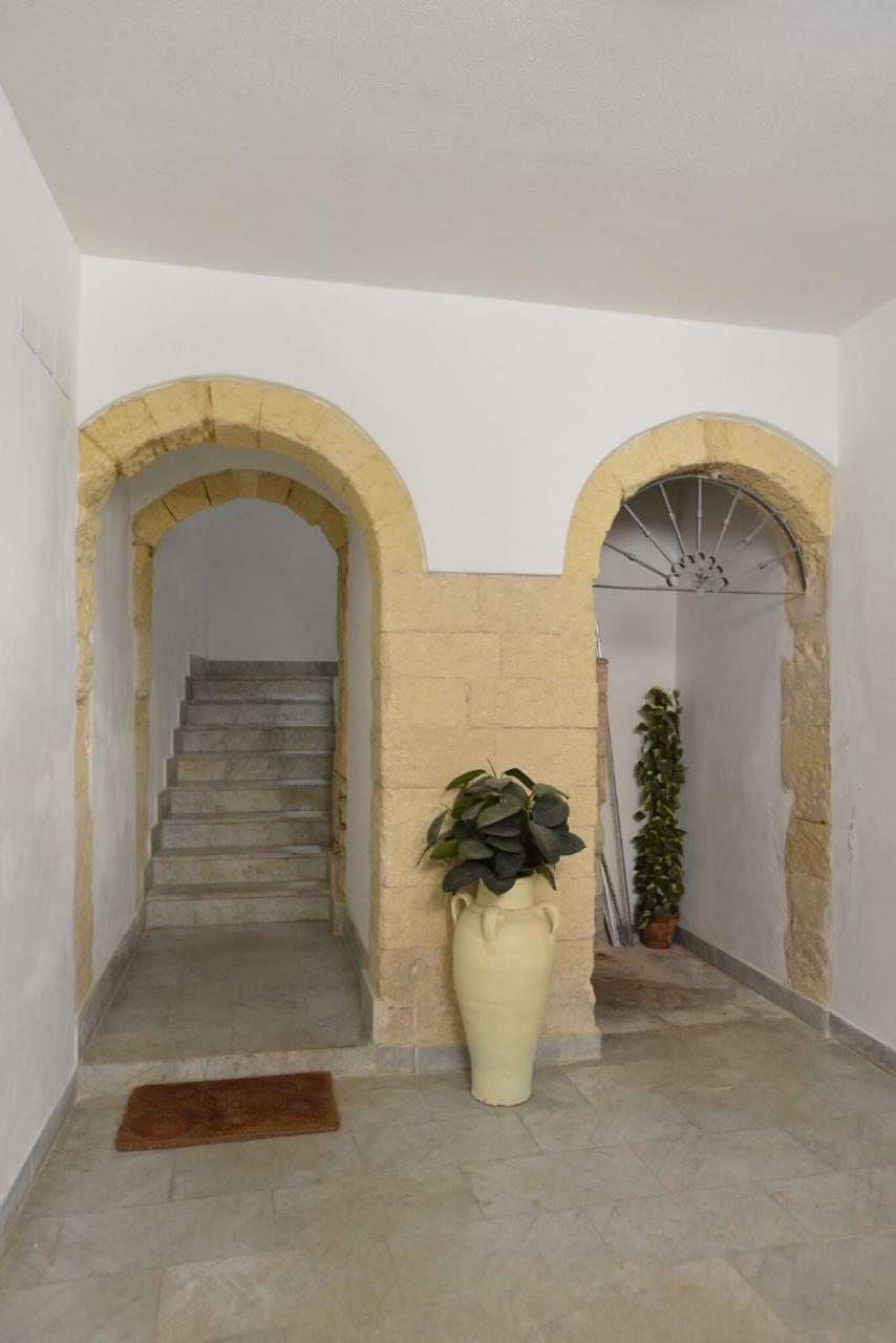 קליארי Izzhome Dsign מראה חיצוני תמונה